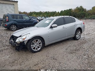 2015 Infiniti Q40, VIN JN1CV6AR0FM523487. Фото 2 из 6 с аукциона IAAI. Каталог авто из США OpenDataCar.