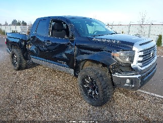 2020 Toyota Tundra, VIN 5TFUY5F10LX901646. Фото 1 з 6 з аукціону IAAI. Каталог авто зі США OpenDataCar.