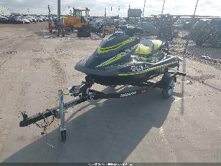 2020 Yamaha GP1800, VIN YAMA0373F020. Фото 2 з 6 з аукціону IAAI. Каталог авто зі США OpenDataCar.