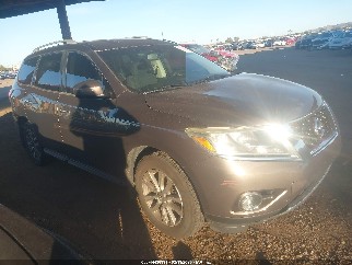 2015 Nissan Pathfinder, VIN 5N1AR2MM4FC618315. Zdjęcie 1 z 6 z aukcji IAAI. Katalog aut z USA OpenDataCar.