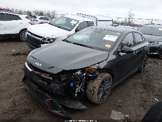 2023 Kia Forte, VIN 3KPF54AD2PE659736. Фото 2 з 6 з аукціону IAAI. Каталог авто зі США OpenDataCar.