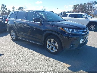 2019 Toyota Highlander, VIN 5TDYZRFHXKS334448. Фото 1 з 6 з аукціону IAAI. Каталог авто зі США OpenDataCar.