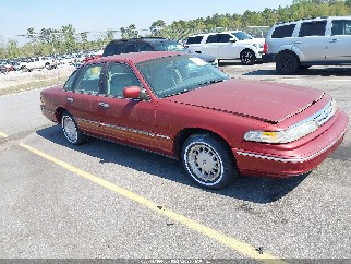 1997 Ford Crown Victoria, VIN 2FALP74W7VX233906. Фото 1 з 6 з аукціону IAAI. Каталог авто зі США OpenDataCar.