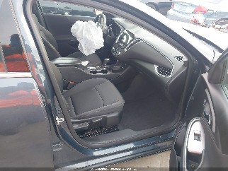 2020 Chevrolet Malibu, VIN 1G1ZD5ST9LF098763. Фото 5 з 6 з аукціону IAAI. Каталог авто зі США OpenDataCar.