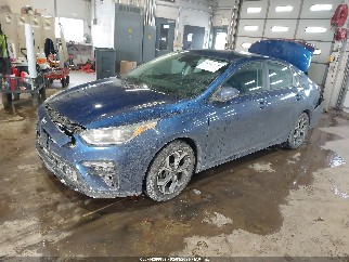 2020 Kia Forte, VIN 3KPF24AD4LE176624. Фото 2 з 6 з аукціону IAAI. Каталог авто зі США OpenDataCar.