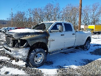 2015 Ram 3500, VIN 3C63RRGL0FG688522. Фото 2 з 6 з аукціону IAAI. Каталог авто зі США OpenDataCar.