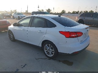 2015 Ford Focus, VIN 1FADP3F24FL381873. Фото 3 з 6 з аукціону IAAI. Каталог авто зі США OpenDataCar.
