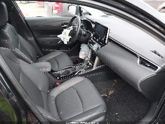 2022 Toyota Corolla Cross, VIN 7MUDAABG9NV038920. Фото 5 з 6 з аукціону IAAI. Каталог авто зі США OpenDataCar.