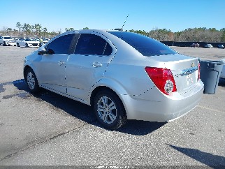 2015 Chevrolet Sonic, VIN 1G1JC5SH5F4168514. Фото 3 из 6 с аукциона IAAI. Каталог авто из США OpenDataCar.