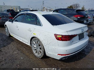2018 Audi A4, VIN WAUANAF40JN018750. Фото 3 из 6 с аукциона IAAI. Каталог авто из США OpenDataCar.