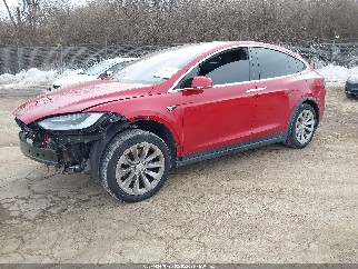 2021 Tesla Model X, VIN 5YJXCAE22MF319557. Фото 2 з 6 з аукціону IAAI. Каталог авто зі США OpenDataCar.