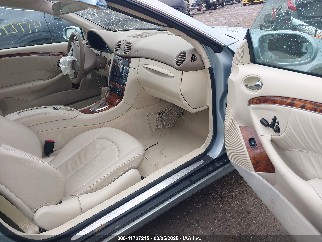 2007 Mercedes-benz CLK-Class, VIN WDBTJ56H47F232885. Фото 5 из 6 с аукциона IAAI. Каталог авто из США OpenDataCar.