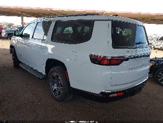 2024 Jeep Wagoneer, VIN 1C4SJRBPXRS102427. Фото 3 з 6 з аукціону IAAI. Каталог авто зі США OpenDataCar.