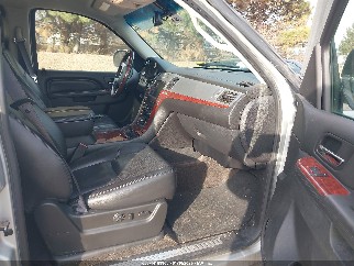 2011 Cadillac Escalade, VIN 1GYS4AEF5BR318026. Фото 5 из 6 с аукциона IAAI. Каталог авто из США OpenDataCar.