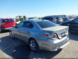 2007 Bmw 5 Series, VIN WBANE73527CM46244. Zdjęcie 3 z 6 z aukcji IAAI. Katalog aut z USA OpenDataCar.