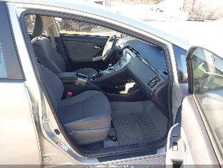 2013 Toyota Prius, VIN JTDKN3DU7D5612097. Фото 5 з 6 з аукціону IAAI. Каталог авто зі США OpenDataCar.