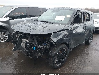 2025 Kia Soul, VIN KNDJ33AU0S7261833. Фото 2 з 6 з аукціону IAAI. Каталог авто зі США OpenDataCar.