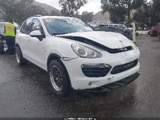 2013 Porsche Cayenne, VIN WP1AF2A24DLA23802. Фото 1 з 6 з аукціону IAAI. Каталог авто зі США OpenDataCar.