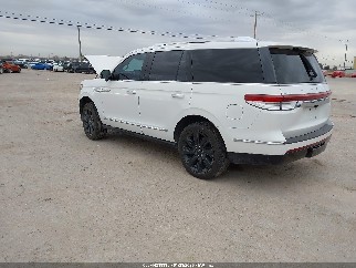 2024 Lincoln Navigator, VIN 5LMJJ2LG2REL13016. Фото 3 из 6 с аукциона IAAI. Каталог авто из США OpenDataCar.