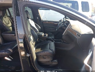 2017 Tesla Model X, VIN 5YJXCBE21HF051337. Фото 5 з 6 з аукціону IAAI. Каталог авто зі США OpenDataCar.