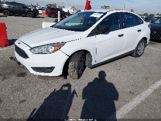 2018 Ford Focus, VIN 1FADP3E26JL205126. Фото 2 з 6 з аукціону IAAI. Каталог авто зі США OpenDataCar.