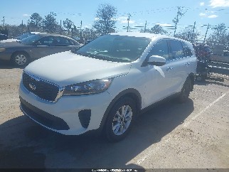 2020 Kia Sorento, VIN 5XYPG4A31LG671525. Фото 2 з 6 з аукціону IAAI. Каталог авто зі США OpenDataCar.