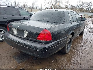2008 Ford Crown Victoria, VIN 2FAHP71V28X135825. Фото 4 з 6 з аукціону IAAI. Каталог авто зі США OpenDataCar.