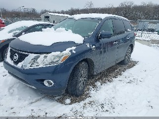 2013 Nissan Pathfinder, VIN 5N1AR2MN9DC621801. Photo 2 of 6 from IAAI auction. OpenDataCar US salvage catalog.
