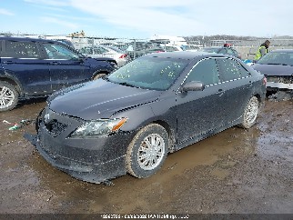 2008 Toyota Camry, VIN 4T1BE46K18U730798. Zdjęcie 2 z 6 z aukcji IAAI. Katalog aut z USA OpenDataCar.