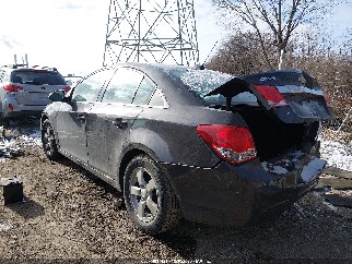 2016 Chevrolet Cruze Limited, VIN 1G1PE5SB8G7156311. Фото 3 з 6 з аукціону IAAI. Каталог авто зі США OpenDataCar.