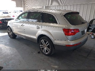 2007 Audi Q7, VIN WA1BY74L67D077127. Фото 3 з 6 з аукціону IAAI. Каталог авто зі США OpenDataCar.
