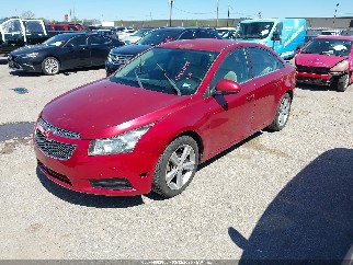 2014 Chevrolet Cruze, VIN 1G1PE5SB2E7386200. Zdjęcie 2 z 6 z aukcji IAAI. Katalog aut z USA OpenDataCar.