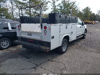 2017 Ford F-350, VIN 1FD8W3HTXHEE66076. Zdjęcie 4 z 6 z aukcji IAAI. Katalog aut z USA OpenDataCar.