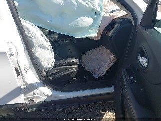 2015 Jeep Cherokee, VIN 1C4PJMCS2FW610505. Фото 5 з 6 з аукціону IAAI. Каталог авто зі США OpenDataCar.