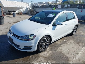 2015 Volkswagen Golf, VIN 3VW217AU2FM104623. Фото 2 з 6 з аукціону IAAI. Каталог авто зі США OpenDataCar.