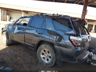 2017 Toyota 4Runner, VIN JTEBU5JRXH5480873. Фото 3 з 6 з аукціону IAAI. Каталог авто зі США OpenDataCar.