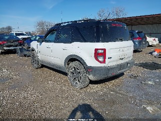 2022 Ford Bronco Sport, VIN 3FMCR9C68NRD59753. Фото 3 з 6 з аукціону IAAI. Каталог авто зі США OpenDataCar.