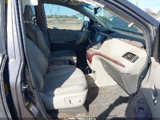 2013 Toyota Sienna, VIN 5TDYK3DCXDS299017. Фото 5 з 6 з аукціону IAAI. Каталог авто зі США OpenDataCar.