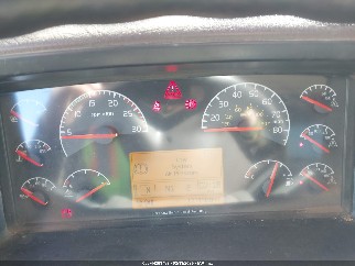 2016 Volvo VHD, VIN 4V5KC9EJ3GN957211. Фото 5 из 6 с аукциона IAAI. Каталог авто из США OpenDataCar.