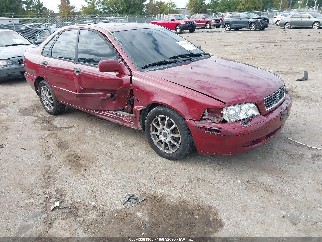 2004 Volvo S40, VIN YV1VS27564F070743. Фото 1 из 6 с аукциона IAAI. Каталог авто из США OpenDataCar.
