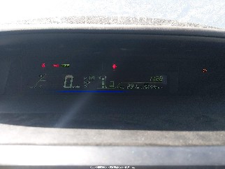 2017 Toyota Prius V, VIN JTDZN3EU4HJ065882. Фото 2 з 6 з аукціону IAAI. Каталог авто зі США OpenDataCar.