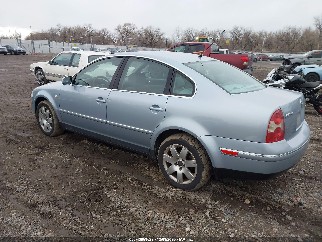2002 Volkswagen Passat, VIN WVWTH63B72P064763. Zdjęcie 3 z 6 z aukcji IAAI. Katalog aut z USA OpenDataCar.