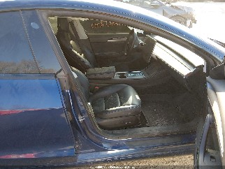 2022 Tesla Model 3, VIN 5YJ3E1EB1NF184680. Фото 5 з 6 з аукціону IAAI. Каталог авто зі США OpenDataCar.