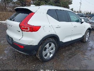 2019 Volvo XC40, VIN YV4162UK6K2140990. Фото 4 з 6 з аукціону IAAI. Каталог авто зі США OpenDataCar.