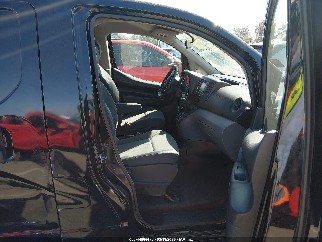 2017 Nissan NV 200, VIN 3N6CM0KN1HK690871. Фото 5 з 6 з аукціону IAAI. Каталог авто зі США OpenDataCar.