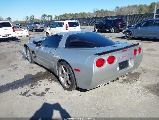 1998 Chevrolet Corvette, VIN 1G1YY22G3W5109445. Фото 3 из 6 с аукциона IAAI. Каталог авто из США OpenDataCar.