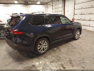 2025 Toyota Highlander, VIN 5TDACAB57SS044541. Фото 4 з 6 з аукціону IAAI. Каталог авто зі США OpenDataCar.