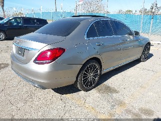 2019 Mercedes-benz C-Class, VIN 55SWF8DB0KU283019. Фото 4 з 6 з аукціону IAAI. Каталог авто зі США OpenDataCar.