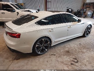 2024 Audi S5 Sportback, VIN WAUC4CF5XRA102934. Фото 4 з 6 з аукціону IAAI. Каталог авто зі США OpenDataCar.