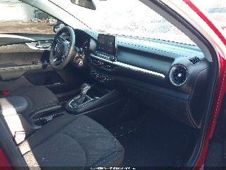 2023 Kia Forte, VIN 3KPF24AD8PE596411. Zdjęcie 5 z 6 z aukcji IAAI. Katalog aut z USA OpenDataCar.